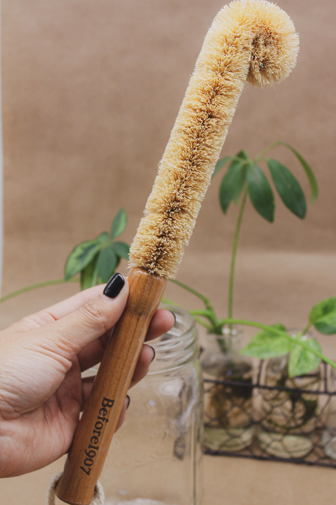 Sustainable Bottle Brush - Bamboo Handle and Sisal Fiber Bristles